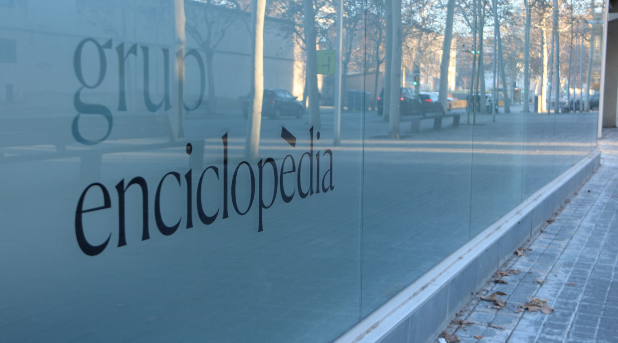 L’acord inclou incorporar al nou grup els equips editorials i comercials d’Enciclopèdia. ACN